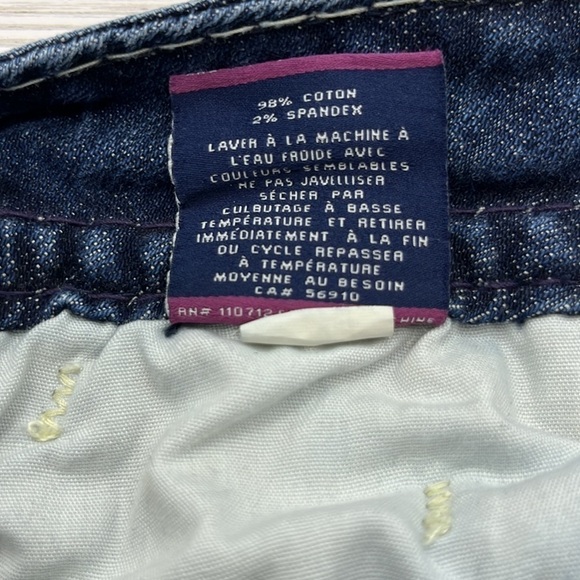 Vigoss The New York Capri Mid Rise Size 1/2 - Picture 11 of 16